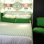 מלון Monceau Elysees 3*