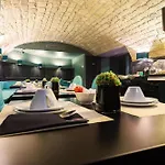 Monceau Elysees 3*