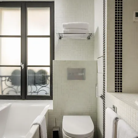 Hotel Monceau Elysees