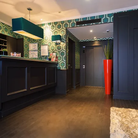 モンソー エリーゼ ホテル