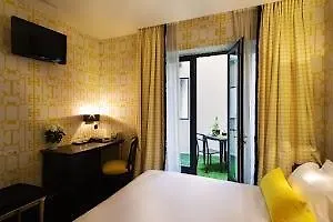 Hotel Monceau Elysées