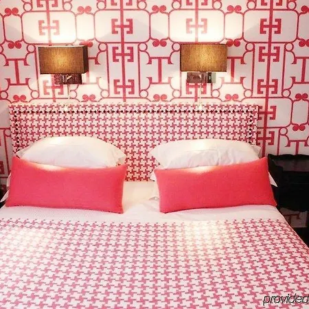 Monceau Elysees Отель 3*