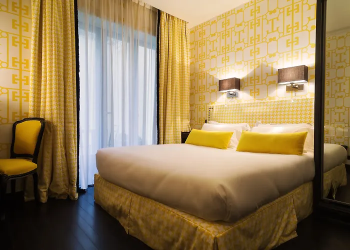 Monceau Elysées Parigi