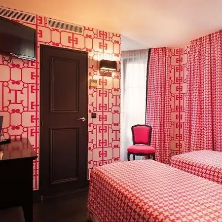 Hotell Monceau Elysees 3*